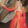Queen in gallery